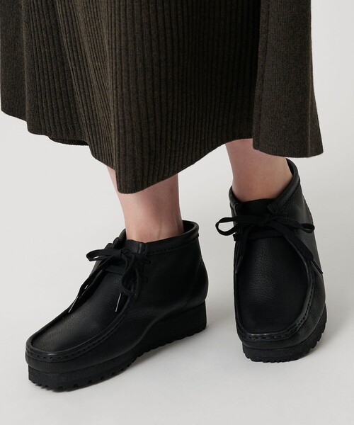 Clarks Originals（クラークスオリジナルズ）の「＜Clarks Originals＞Walla Boots RB/ワラビーブーツ RB（ブーツ・レディース・ブラック・6/4）」の2枚目の写真