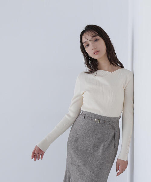 NATURAL BEAUTY BASIC（ナチュラルビューティーベーシック）の「◇ニュアンスネックリブニット（ニット/セーター・レディース・ピンク/ブルー/オフホワイト/チャコールグレー・FREE）」の21枚目の写真