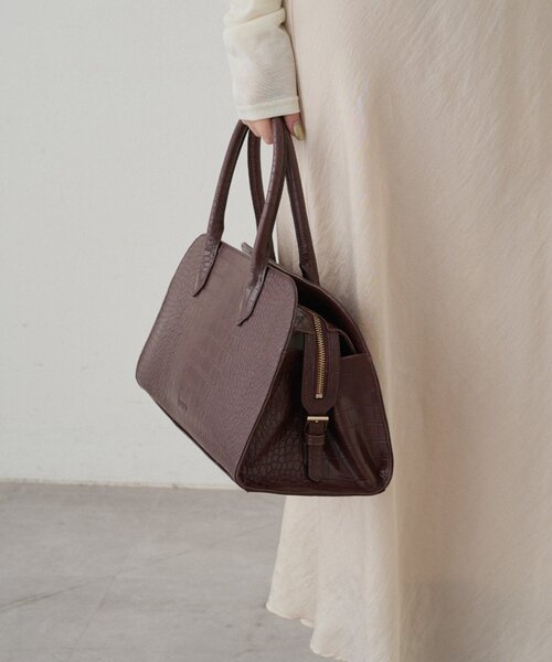 LOUNGEDRESS(ラウンジドレス)の「【GALENA/ガレナ】クラシックボストンバッグ(ボストンバッグ・レディース・ブラック/ブラウン・FREE)」の9枚目の写真