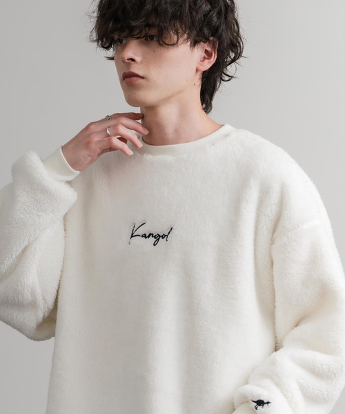 KANGOL（カンゴール）の「KANGOL カンゴール 別注コラボ ロゴ刺繍シャギーボアフリースクルーネックトレーナー（スウェット・メンズ・ベージュ/チャコール/ネイビー/ブラウン/ブラック/オフホワイト・M/L/XL）」の16枚目の写真