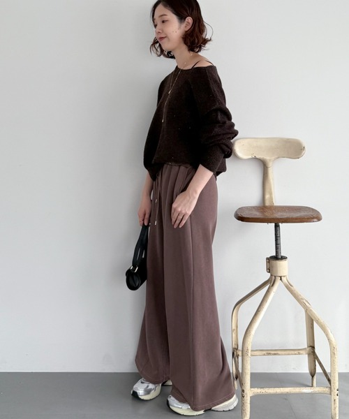 Doux archives(ドゥアルシーヴ)の「スパンコールボートネックニット(ニット/セーター・レディース・アイボリー/ブラウン/ラベンダー/イエロー・FREE)」の10枚目の写真