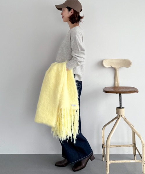 Doux archives(ドゥアルシーヴ)の「スパンコールボートネックニット(ニット/セーター・レディース・アイボリー/ブラウン/ラベンダー/イエロー・FREE)」の22枚目の写真