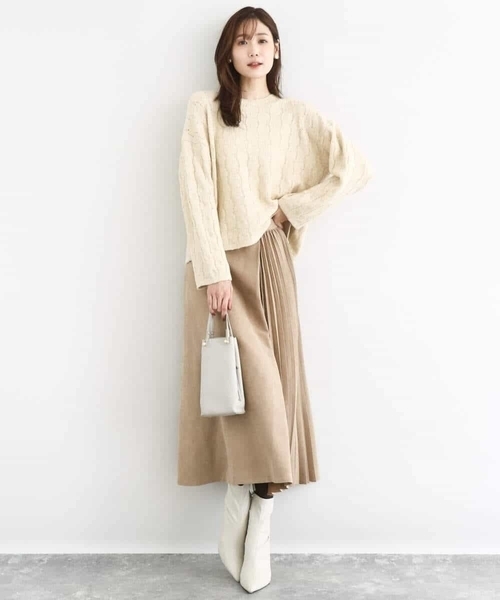 MK MICHEL KLEIN（エムケーミッシェルクラン）の「スパンコールラメ入りニット/洗える（ニット/セーター・レディース・ベージュ/ライトグレー/ピンク・38）」の6枚目の写真