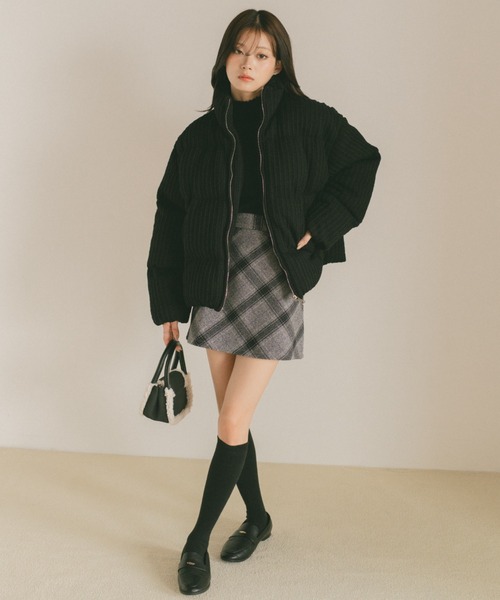 VANNIE U（ヴァニーユー）の「ケーブルニット中綿コート（その他アウター・レディース・ブラック/アイボリー・FREE）」の15枚目の写真