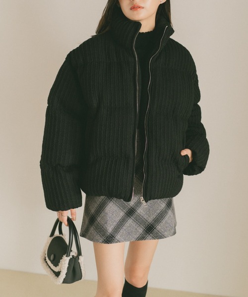 VANNIE U（ヴァニーユー）の「ケーブルニット中綿コート（その他アウター・レディース・ブラック/アイボリー・FREE）」の9枚目の写真