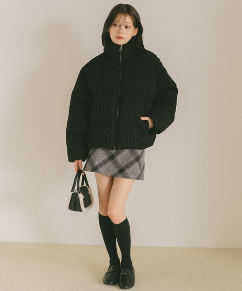 VANNIE U（ヴァニーユー）の「ケーブルニット中綿コート（その他アウター・レディース・ブラック/アイボリー・FREE）」の16枚目の写真