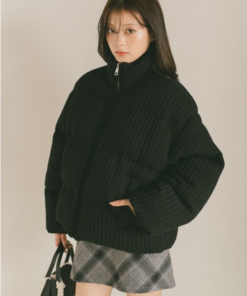 VANNIE U（ヴァニーユー）の「ケーブルニット中綿コート（その他アウター・レディース・ブラック/アイボリー・FREE）」の11枚目の写真