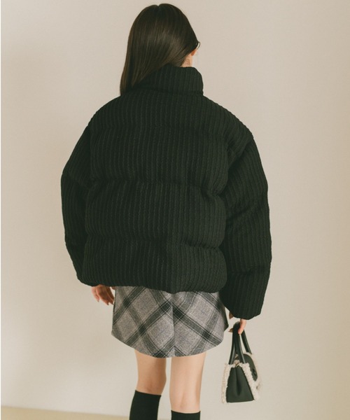 VANNIE U（ヴァニーユー）の「ケーブルニット中綿コート（その他アウター・レディース・ブラック/アイボリー・FREE）」の13枚目の写真