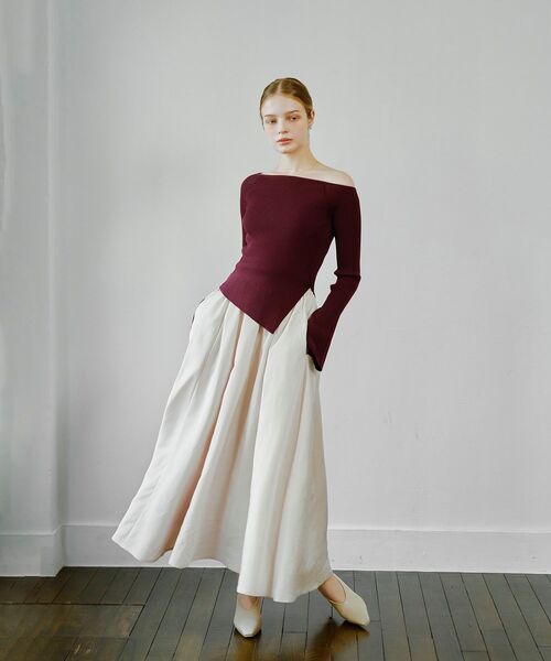 cle blatt(クレブラット)の「アシメドッキングニットワンピース(ワンピース・レディース・ボルドー/ベージュ/ブラック・MEDIUM)」の1枚目の写真