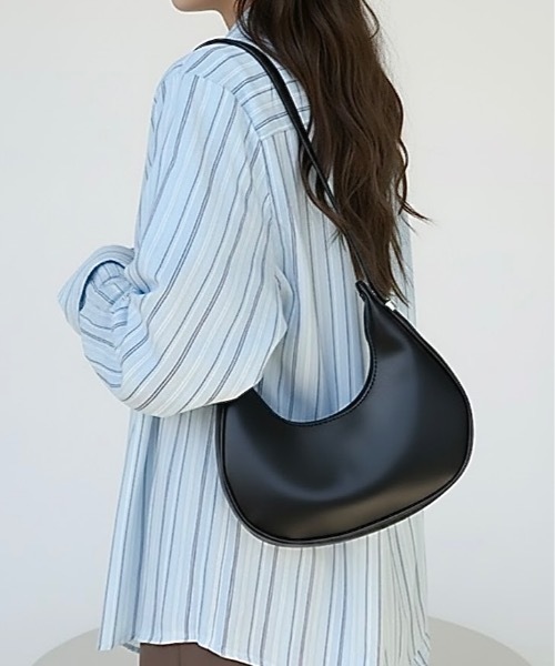 Burner(バーナー)の「【OKUOKU 0909】ハーフムーンショルダーバッグ oku-bag-4-11【RBTS】(ショルダーバッグ・レディース・ブラック・FREE)」の1枚目の写真