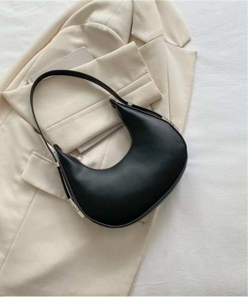 Burner(バーナー)の「【OKUOKU 0909】ハーフムーンショルダーバッグ oku-bag-4-11【RBTS】(ショルダーバッグ・レディース・ブラック・FREE)」の3枚目の写真