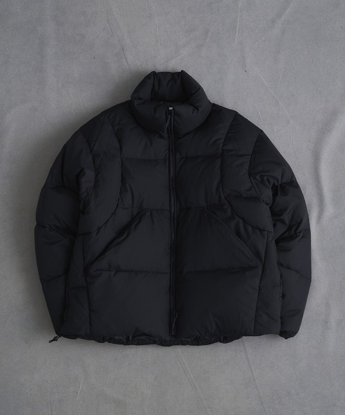 PUBLIC TOKYO（パブリックトウキョウ）の「【再入荷なし】ステッチスタンドショートモンスターダウン　/防寒/冬服/軽量/ブルゾン/大人気（ダウンジャケット/コート・メンズ・ブラック/ライトブルー・1/2）」の11枚目の写真