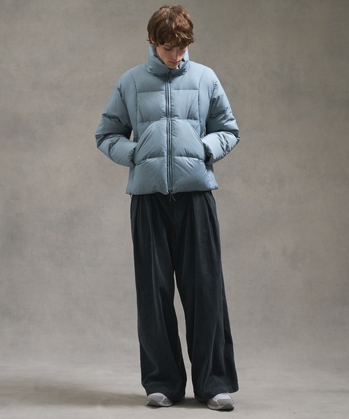 PUBLIC TOKYO（パブリックトウキョウ）の「【再入荷なし】ステッチスタンドショートモンスターダウン　/防寒/冬服/軽量/ブルゾン/大人気（ダウンジャケット/コート・メンズ・ブラック/ライトブルー・1/2）」の9枚目の写真