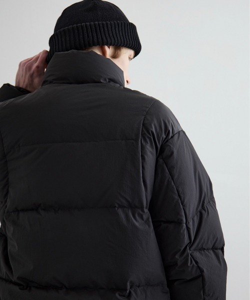 ステッチスタンドショートモンスターダウン（ダウンジャケット/コート
