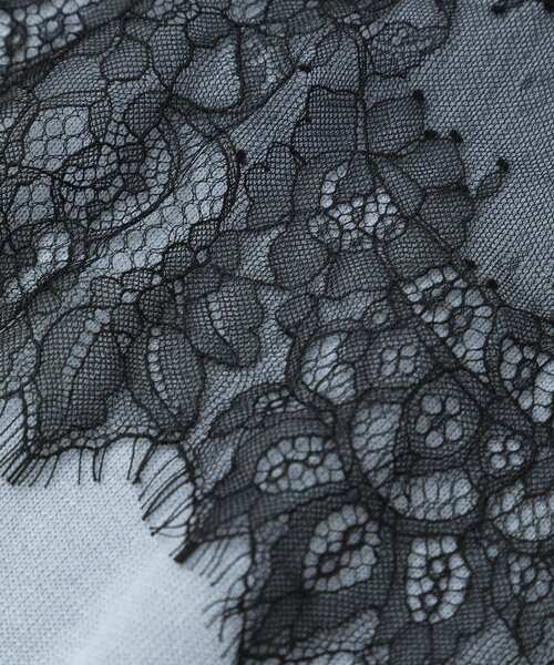 YECCA VECCA（イェッカヴェッカ）の「バイカラーレースニット（ニット/セーター・レディース・ブラック/ライトブルー/チャコールグレー・FREE）」の9枚目の写真