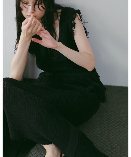 anuke（アンヌーク）の「Fringe Knit Tanktop（タンクトップ・レディース・アイボリー/ブラック・FREE）」の16枚目の写真