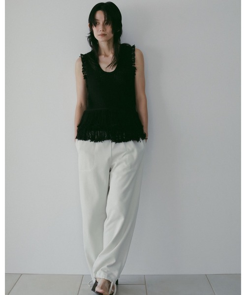 anuke（アンヌーク）の「Fringe Knit Tanktop（タンクトップ・レディース・アイボリー/ブラック・FREE）」の9枚目の写真