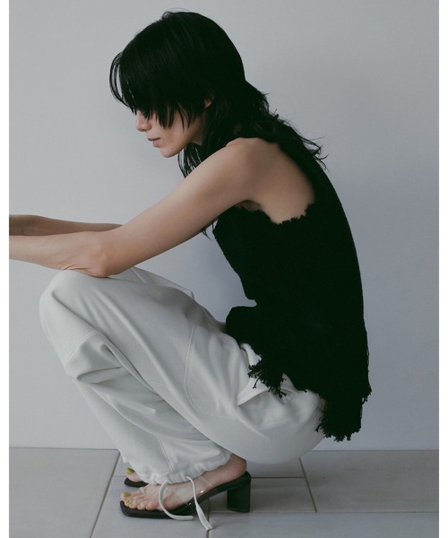 anuke（アンヌーク）の「Fringe Knit Tanktop（タンクトップ・レディース・アイボリー/ブラック・FREE）」の10枚目の写真