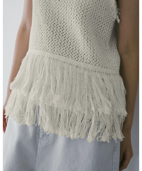 anuke（アンヌーク）の「Fringe Knit Tanktop（タンクトップ・レディース・アイボリー/ブラック・FREE）」の11枚目の写真