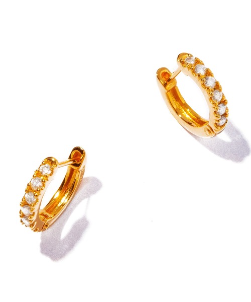 les bonbon(ルボンボン)の「【les bon bon】K18 half diamond hoop pierce pair/ハーフ ダイヤモンド フープ ピアス BOB796(ピアス(両耳用)・レディース・ゴールド・FREE)」の1枚目の写真