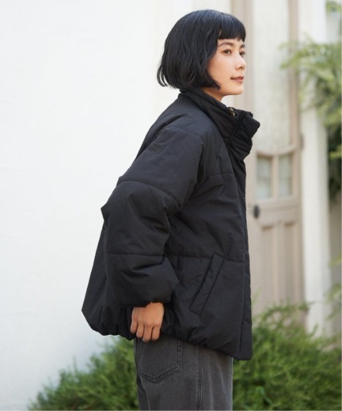 LBC（エルビーシー）の「スタンドネックワッシャー中綿ブルゾン（ブルゾン・レディース・ブラック/グレイッシュベージュ/ダークブラウン・M/L）」の6枚目の写真