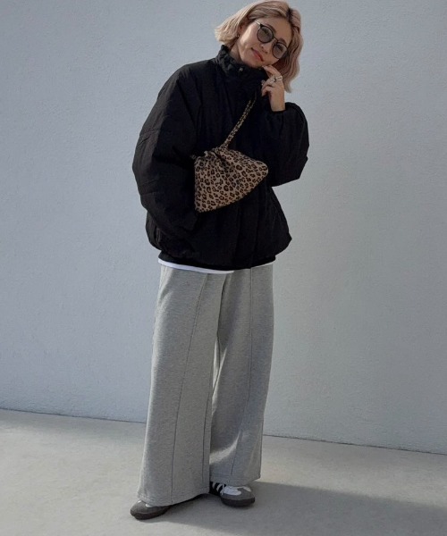 LBC（エルビーシー）の「スタンドネックワッシャー中綿ブルゾン（ブルゾン・レディース・ブラック/グレイッシュベージュ/ダークブラウン・M/L）」の16枚目の写真