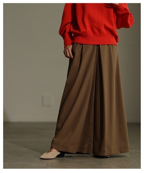 Sawa a la mode(サワアラモード)の「フロントタックワイドパンツ(その他パンツ・レディース・ブラック/チャコールグレー/ベージュ系その他・FREE)」の10枚目の写真