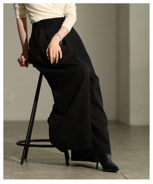 Sawa a la mode(サワアラモード)の「フロントタックワイドパンツ(その他パンツ・レディース・ブラック/チャコールグレー/ベージュ系その他・FREE)」の16枚目の写真