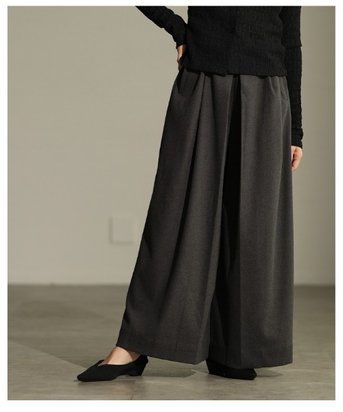 Sawa a la mode(サワアラモード)の「フロントタックワイドパンツ(その他パンツ・レディース・ブラック/チャコールグレー/ベージュ系その他・FREE)」の22枚目の写真