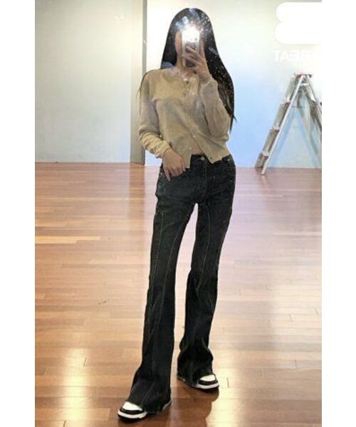 AVANDRESS(アバンドレス )の「Thin Bootscut Pants BLUE(デニムパンツ・レディース・ブルー・SMALL/MEDIUM/LARGE/X-LARGE)」の10枚目の写真