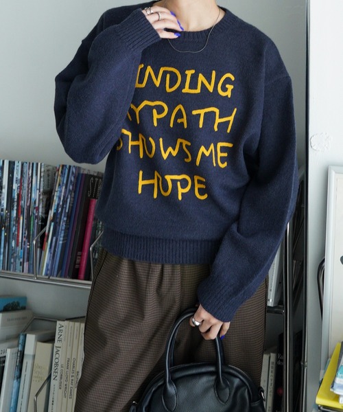 Chillfar（チルファー）の「レタリングカラフルロゴニット（ニット/セーター・レディース・レッド/アイボリー/グレー/ネイビー系/イエロー・FREE）」の20枚目の写真