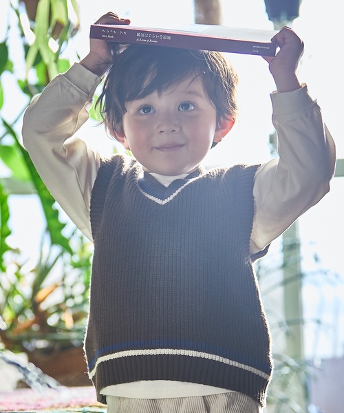 petit main（プティマイン）の「【ウォッシャブル】ニットベストセット（アンサンブル・キッズ・モカ/ブラック/アイボリー・110cm/120cm/100cm/90cm/130cm/80ｃｍ）」の4枚目の写真