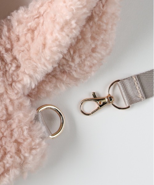 Right-on（ライトオン）の「【VIVIAN BLUE】2WAYボアショルダートートバッグ (可愛いデザイン / 軽量 / 保温性 / 肌触り抜群)（トートバッグ・キッズ・ピンク/オフホワイト/サックスブルー・ONE SIZE）」の5枚目の写真