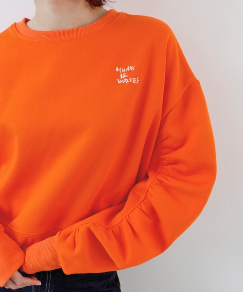 ABYS(アビス)の「袖シャーリング裏起毛スウエット(スウェット・レディース・ピンク/ネイビー/オレンジ/杢グレー・FREE)」の7枚目の写真