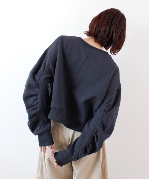 ABYS(アビス)の「袖シャーリング裏起毛スウエット(スウェット・レディース・ピンク/ネイビー/オレンジ/杢グレー・FREE)」の22枚目の写真