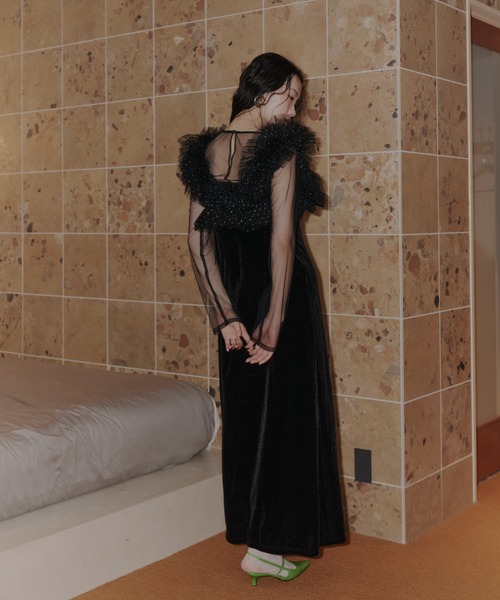 ANDRESD(アンドレスド)の「ボリュームラッフルレイヤードレス / volume ruffle layer dress(ドレス・レディース・ダークブラウン/チャコール/ベージュ/ベージュ×ブラック/ブラック×シルバー/ブラック/ブラウン・S/M/L)」の9枚目の写真