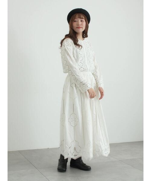 TSUHARU by Samansa Mos2(ツハルバイサマンサモスモス)の「レースパッチワークセーラー襟ブラウス(シャツ/ブラウス・レディース・ブラック/ブルー/オフホワイト・F)」の9枚目の写真