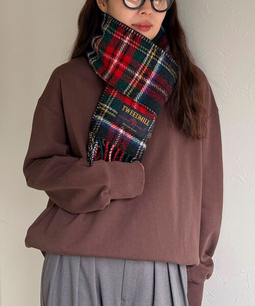 fredy emue（フレディエミュ）の「【TWEED MILL/ツイードミル】サイドステッチウールチェックマフラー（マフラー・レディース・レッド系その他/グリーン系その他/ホワイト系その他2/ブラック系その他/ブルー系その他6・FREE）」の16枚目の写真