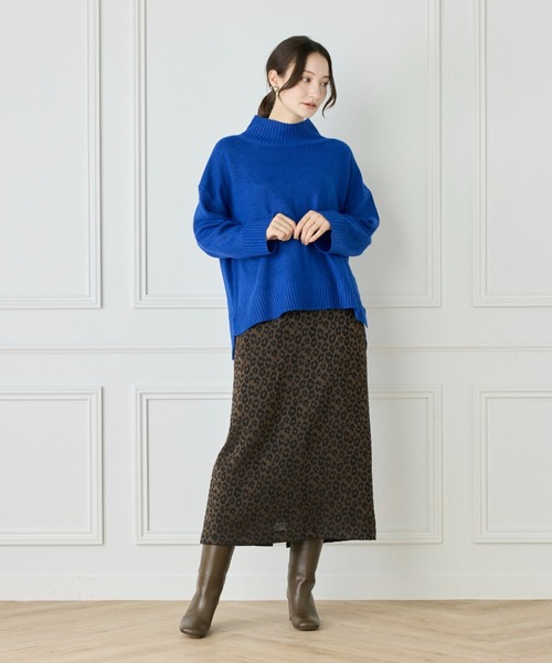 LE SOUK(ルスーク)の「スフレニットハイネックプルオーバー(ニット/セーター・レディース・ブルー/ラベンダー・フリー)」の21枚目の写真