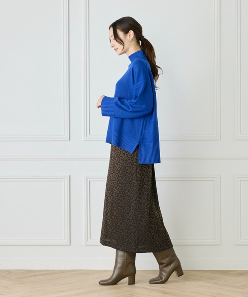 LE SOUK(ルスーク)の「スフレニットハイネックプルオーバー(ニット/セーター・レディース・ブルー/ラベンダー・フリー)」の22枚目の写真