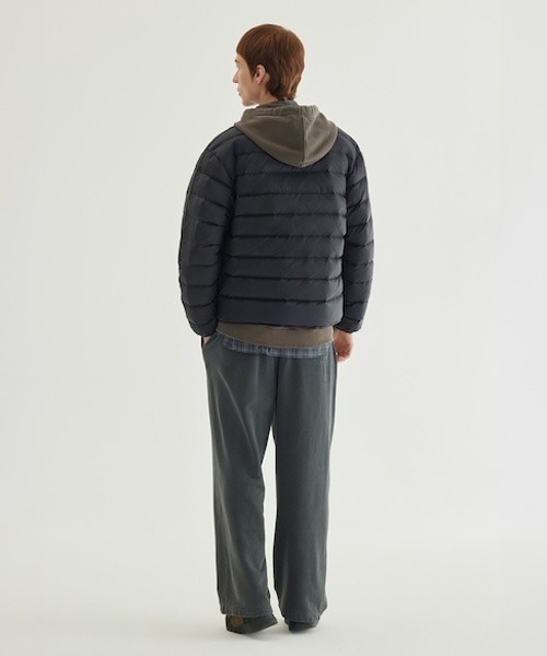 COVERNAT（カバーナット）の「REAL WIDE PIGMENT SWEATPANTS（スウェットパンツ・メンズ・カーキ系/ダークグレー・LARGE/MEDIUM/SMALL/X-LARGE）」の5枚目の写真