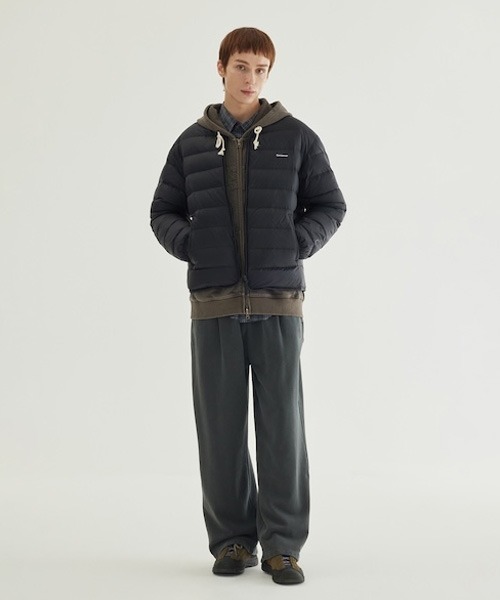 COVERNAT（カバーナット）の「REAL WIDE PIGMENT SWEATPANTS（スウェットパンツ・メンズ・カーキ系/ダークグレー・LARGE/MEDIUM/SMALL/X-LARGE）」の3枚目の写真