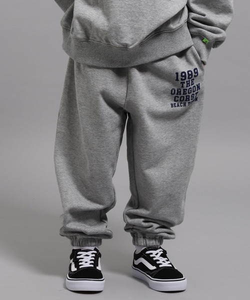 GEORGE'S(ジョージズ)の「【KIDS】ロゴスウェットパンツ(スウェットパンツ・キッズ・オフホワイト/杢グレー/ネイビー・110cm/130cm/150cm)」の3枚目の写真