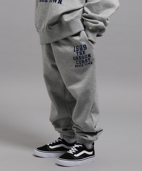 GEORGE'S(ジョージズ)の「【KIDS】ロゴスウェットパンツ(スウェットパンツ・キッズ・オフホワイト/杢グレー/ネイビー・110cm/130cm/150cm)」の13枚目の写真