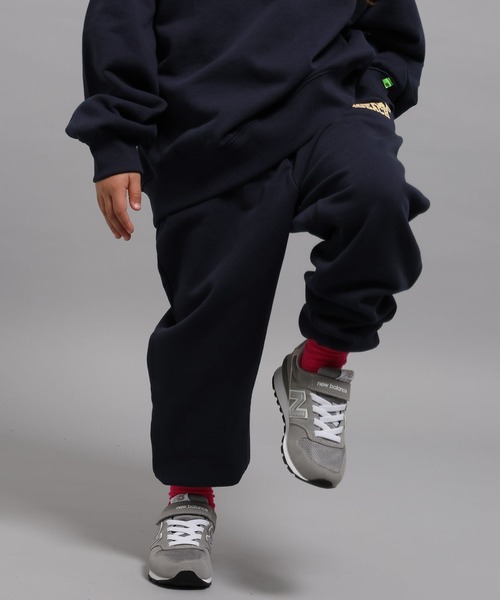 GEORGE'S(ジョージズ)の「【KIDS】ロゴスウェットパンツ(スウェットパンツ・キッズ・オフホワイト/杢グレー/ネイビー・110cm/130cm/150cm)」の21枚目の写真