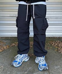 ナイロンパラシュートポケットストリングパンツ(ブラック)