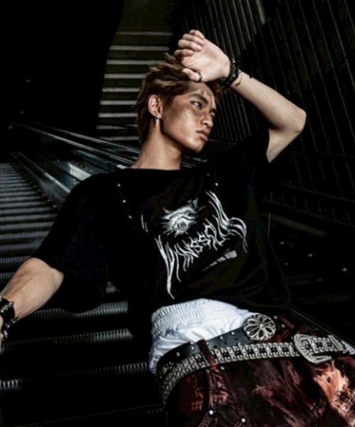 RICH（リッチ）の「【RICH】DRKNSS Printed Over T-shirt / 【リッチ】ロゴグラフィックオーバーサイズ半袖Tシャツ（Tシャツ/カットソー・メンズ・ブラック・02/01）」の4枚目の写真