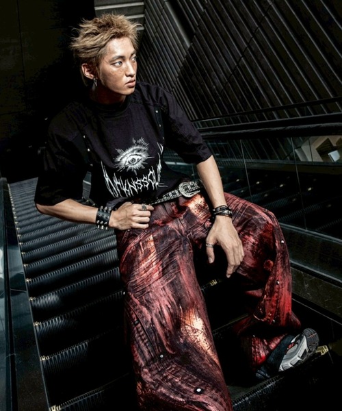 RICH（リッチ）の「【RICH】DRKNSS Printed Over T-shirt / 【リッチ】ロゴグラフィックオーバーサイズ半袖Tシャツ（Tシャツ/カットソー・メンズ・ブラック・02/01）」の5枚目の写真