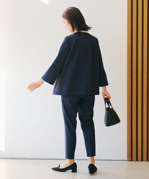 CROSS FUNCTION（クロスファンクション）の「《洗える・シワになりにくい》2点セット 正解 Aラインフレアジャケット&テーパードパンツ　5サイズ展開【CROSS FUNCTION/クロスファンクション】（スーツセット・レディース・ネイビー/ブラック/ライトベージュ・7号/9号/11号/13号/15号）」の18枚目の写真