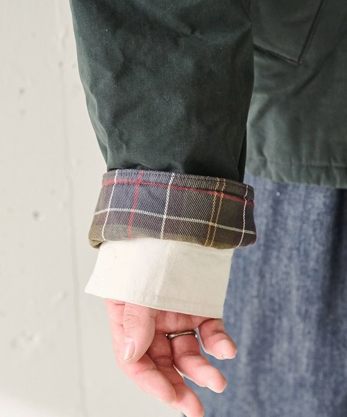 Barbour(バブアー)の「【Barbour】barbour padded transport jacket(ミリタリージャケット・メンズ・ブラック/オリーブ・38/40/42)」の5枚目の写真